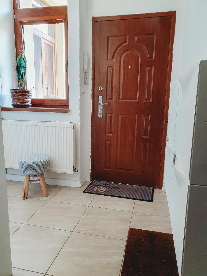 Priestranny Apartman V Centre Kosice Luaran gambar